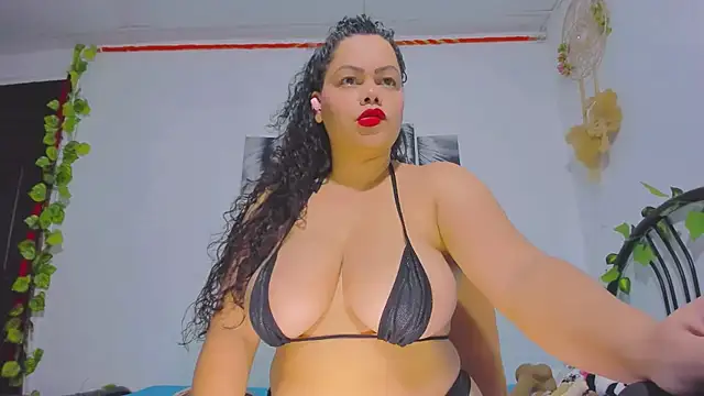 Alhelqueen online show from 12, 4, 2026