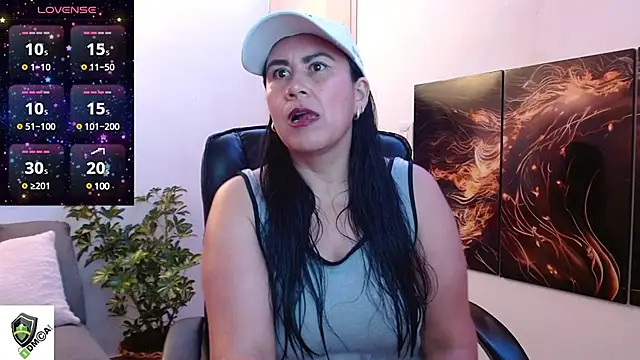 amalia brunette online show from 3, 3, 2025