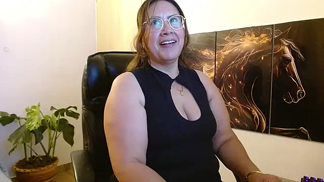 amalia brunette online show from 1, 4, 2026