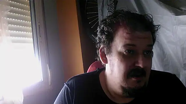 porkorossy online show from 4, 10, 2025