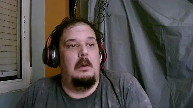 porkorossy online show from 4, 10, 2025