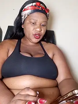 Snapshot of Bootyliciousbbw12 chatting on 17, 6, 2026 Bootyliciousbbw12 online show from 17, 6, 2026