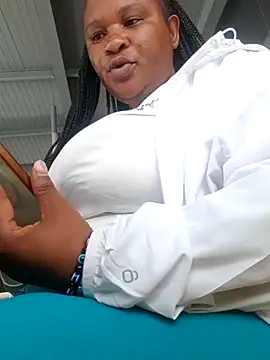 Bootyliciousbbw12 online show from 10, 11, 2025