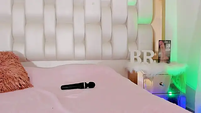 BeckyRusso online show from 22, 3, 2025