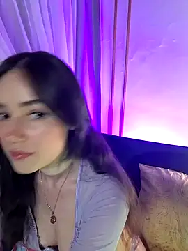 Kate Amaretto  online show from 6, 2, 2026