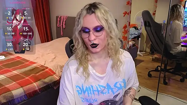 Lori Myaf online show from 12, 11, 2025