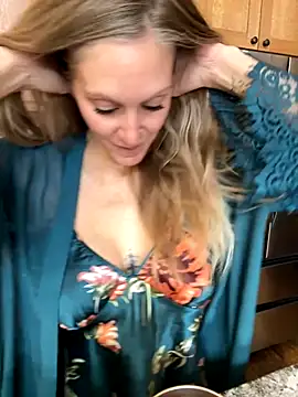 ItsDanniG online show from 6, 11, 2025