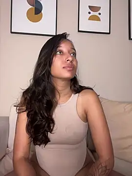 DianaHopson online show from 27, 5, 2026