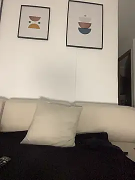 Snapshot of DianaHopson chatting on 6, 2, 2026 DianaHopson online show from 6, 2, 2026