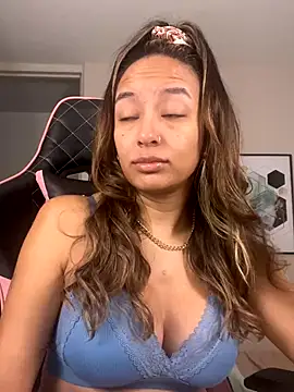 DianaHopson online show from 21, 9, 2025