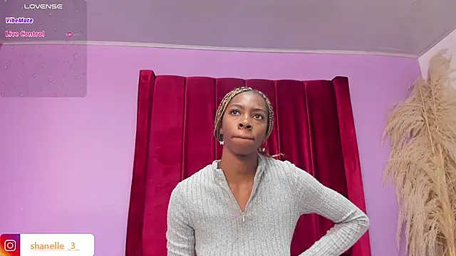 Snapshot of Shanelle__ chatting on 2, 2, 2026 Shanelle online show from 2, 2, 2026