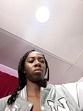 Shanelle   online show from 4, 12, 2025