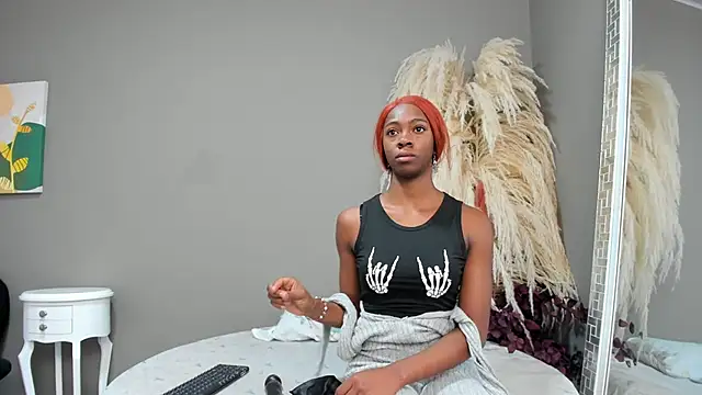 Shanelle   online show from 25, 10, 2025