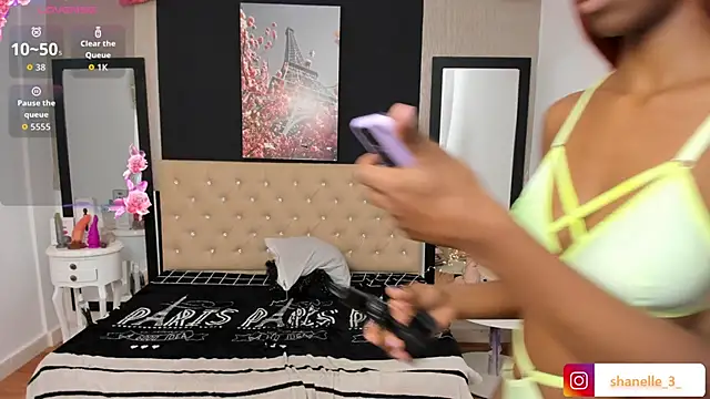 Shanelle   online show from 29, 9, 2025