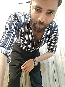 18 couple sex online show from 17, 4, 2026