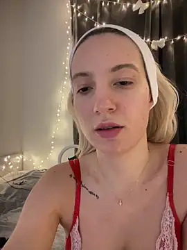 Ella Charm online show from 20, 12, 2025