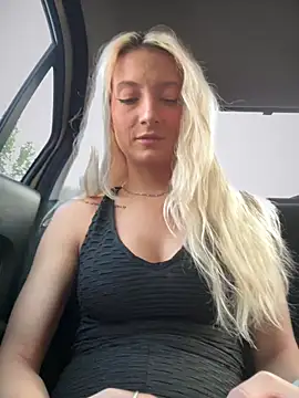 Ella Charm online show from 13, 9, 2025