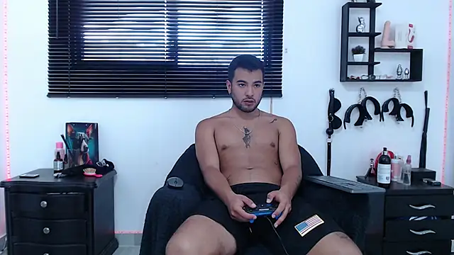 KinkyAllisonSub online show from 19, 2, 2025