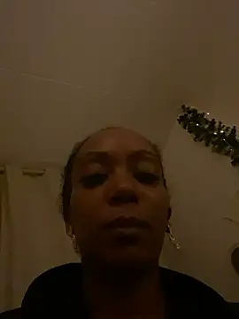 Snapshot of ROXYNL chatting on 17, 2, 2025 ROXYNL online show from 17, 2, 2025