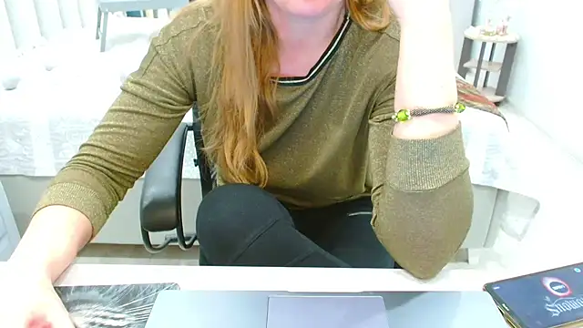 EveLove33 online show from 3, 5, 2026