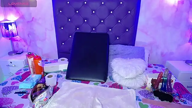 sexycandy07 online show from 8, 1, 2025