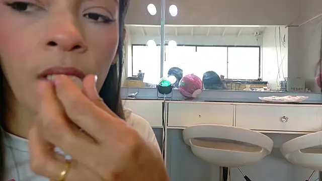 candymia68 online show from 8, 5, 2026