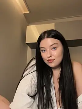 Angela Fosterr online show from 26, 9, 2025