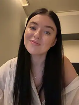 Angela Fosterr online show from 1, 10, 2025