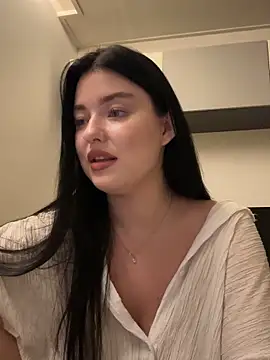 Angela Fosterr online show from 8, 10, 2025