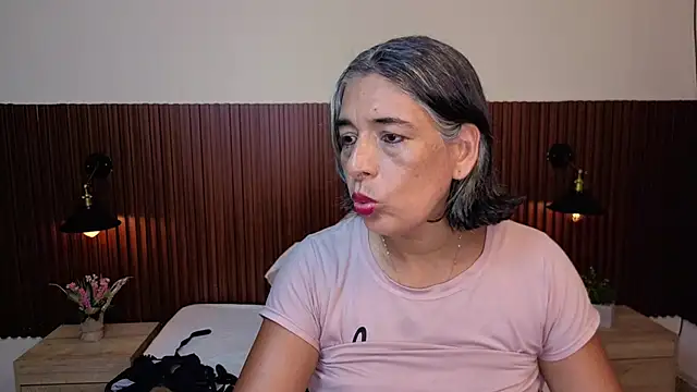 Snapshot of tammy_lynn69 chatting on 8, 5, 2026 tammy lynn69 online show from 8, 5, 2026