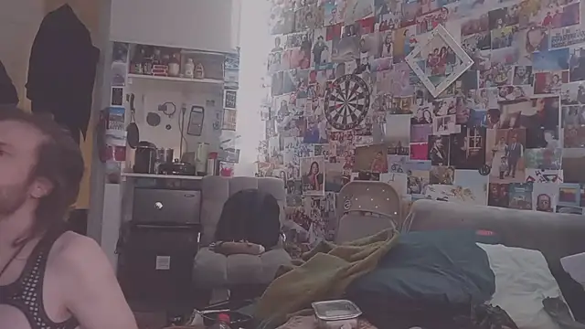 DownstairsSky online show from 2, 3, 2025