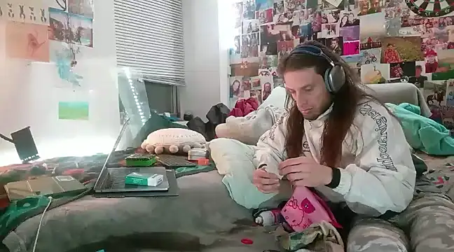 DownstairsSky online show from 2, 2, 2025