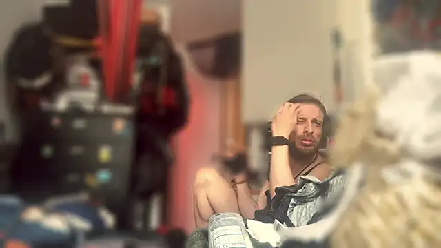 DownstairsSky online show from 12, 10, 2025