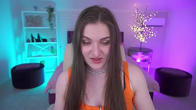 EmmyCharmm online show from 20, 5, 2026