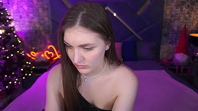 EmmyCharmm online show from 23, 12, 2025