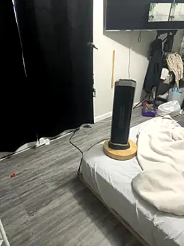 Snapshot of demonslayerr999 chatting on 8, 11, 2025 demonslayerr999 online show from 8, 11, 2025