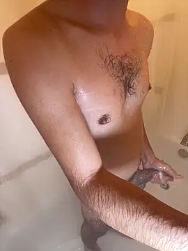 Snapshot of demonslayerr999 chatting on 18, 10, 2025 demonslayerr999 online show from 18, 10, 2025