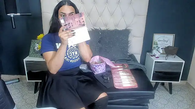 Snapshot of Andrys_ chatting on 20, 2, 2025 Andrys online show from 20, 2, 2025