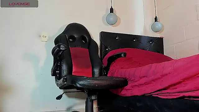 FuckHardlove online show from 25, 9, 2025