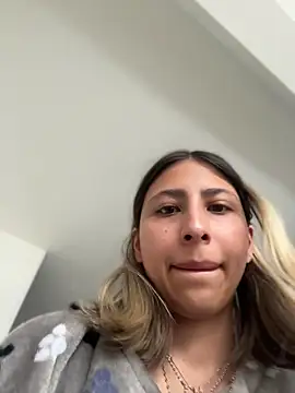 Snapshot of Ameellie chatting on 23, 4, 2026 Ameellie online show from 23, 4, 2026