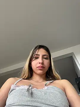 Snapshot of Ameellie chatting on 26, 10, 2025 Ameellie online show from 26, 10, 2025