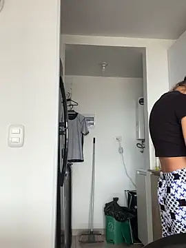 Snapshot of Ameellie chatting on 11, 3, 2025 Ameellie online show from 11, 3, 2025