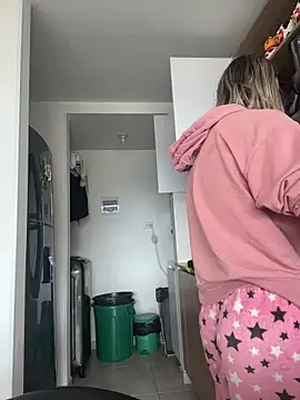 Ameellie online show from 10, 1, 2026