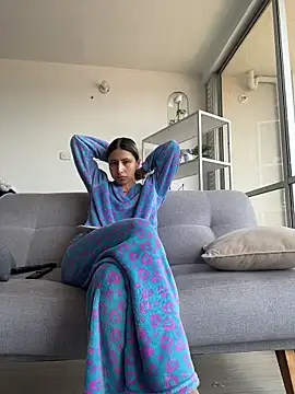 Ameellie online show from 4, 2, 2026