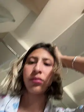 Snapshot of Ameellie chatting on 22, 11, 2025 Ameellie online show from 22, 11, 2025