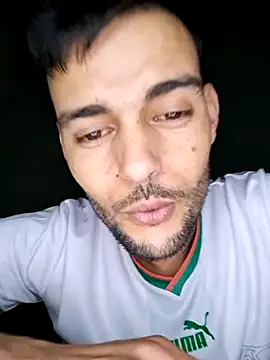 Snapshot of motanjer chatting on 14, 10, 2025 motanjer online show from 14, 10, 2025