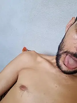 Snapshot of motanjer chatting on 4, 10, 2025 motanjer online show from 4, 10, 2025