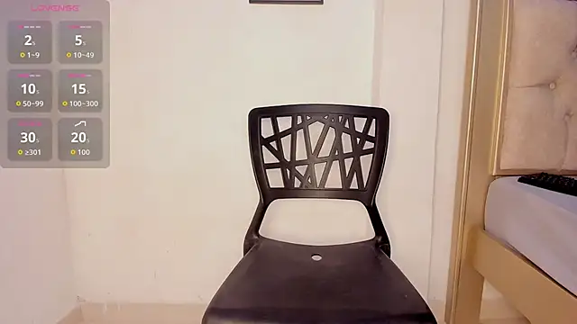 Letizia West  online show from 8, 1, 2026