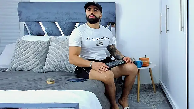 Zack Froone online show from 30, 10, 2025