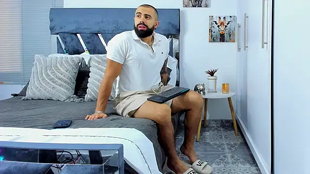 Snapshot of Zack_Froone chatting on 3, 3, 2026 Zack Froone online show from 3, 3, 2026